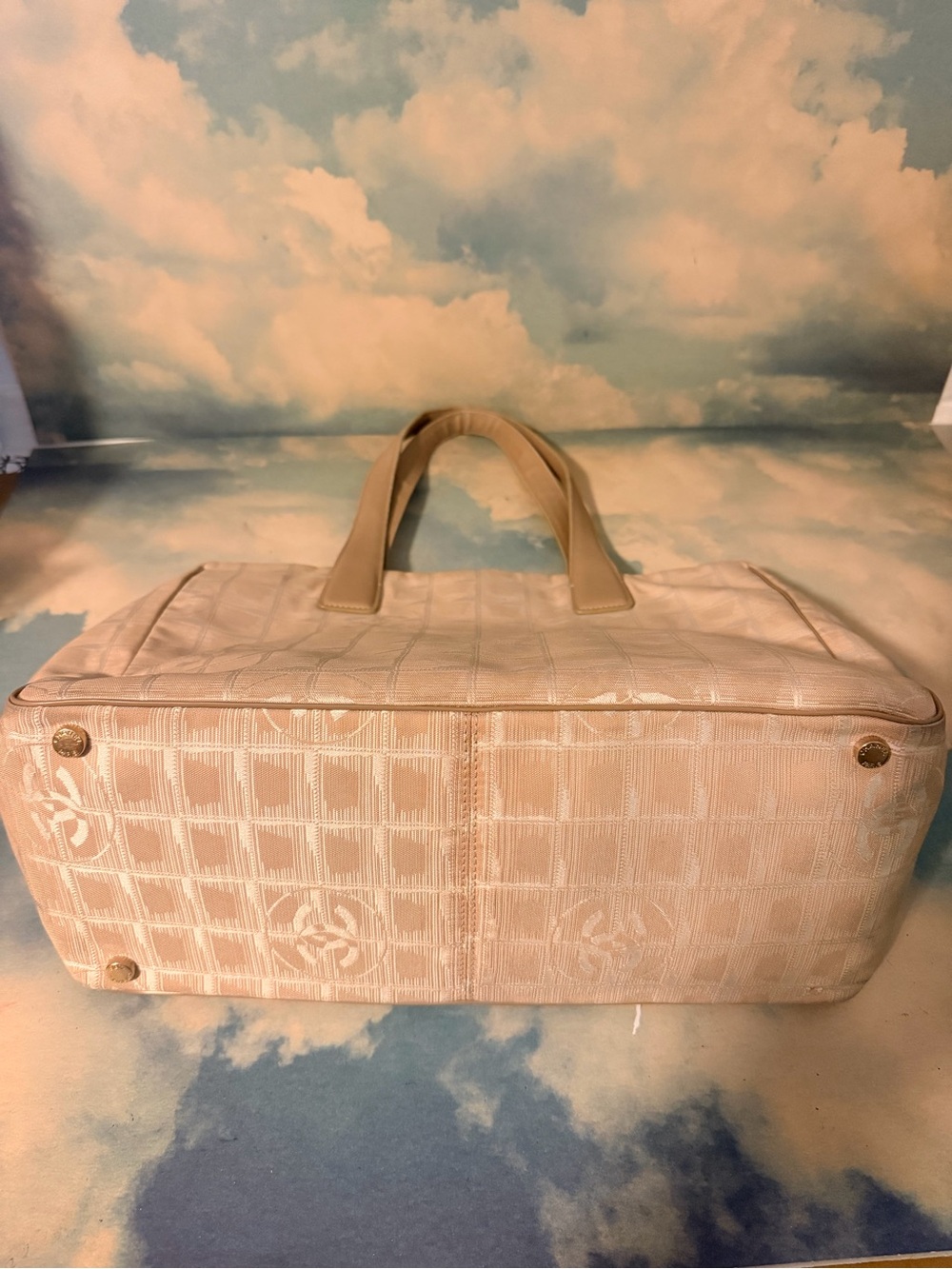 CHANEL miniline tote - Picture 5 of 15
